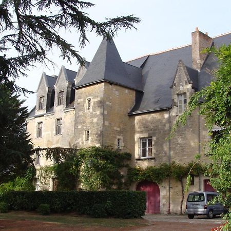 Gite-Civray-De-Touraine Troglo De Denise Exterior photo